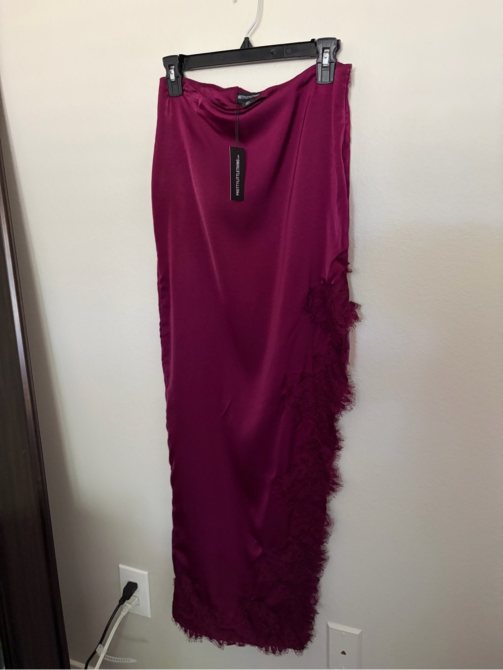 PrettyLittleThing Plum Satin Lace Side Split Maxi Skirt Purple Medium